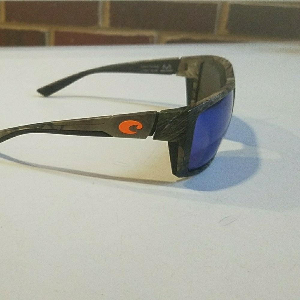 Costa del mar hamlin camo.orange